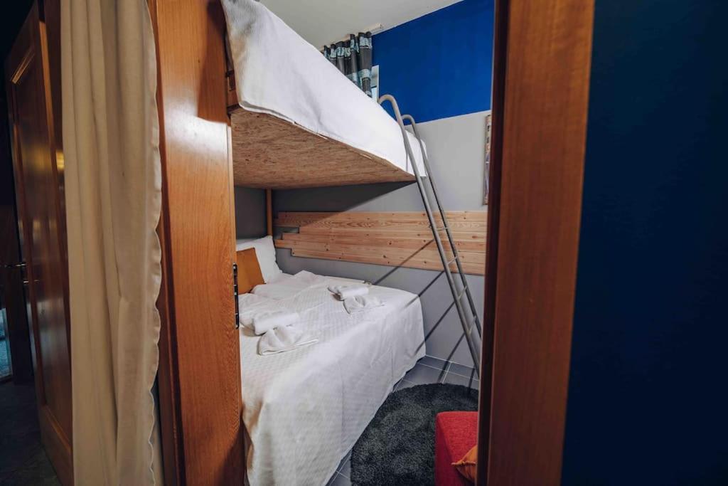 Unique With Private Pool, Cinema, Apartmán Praha